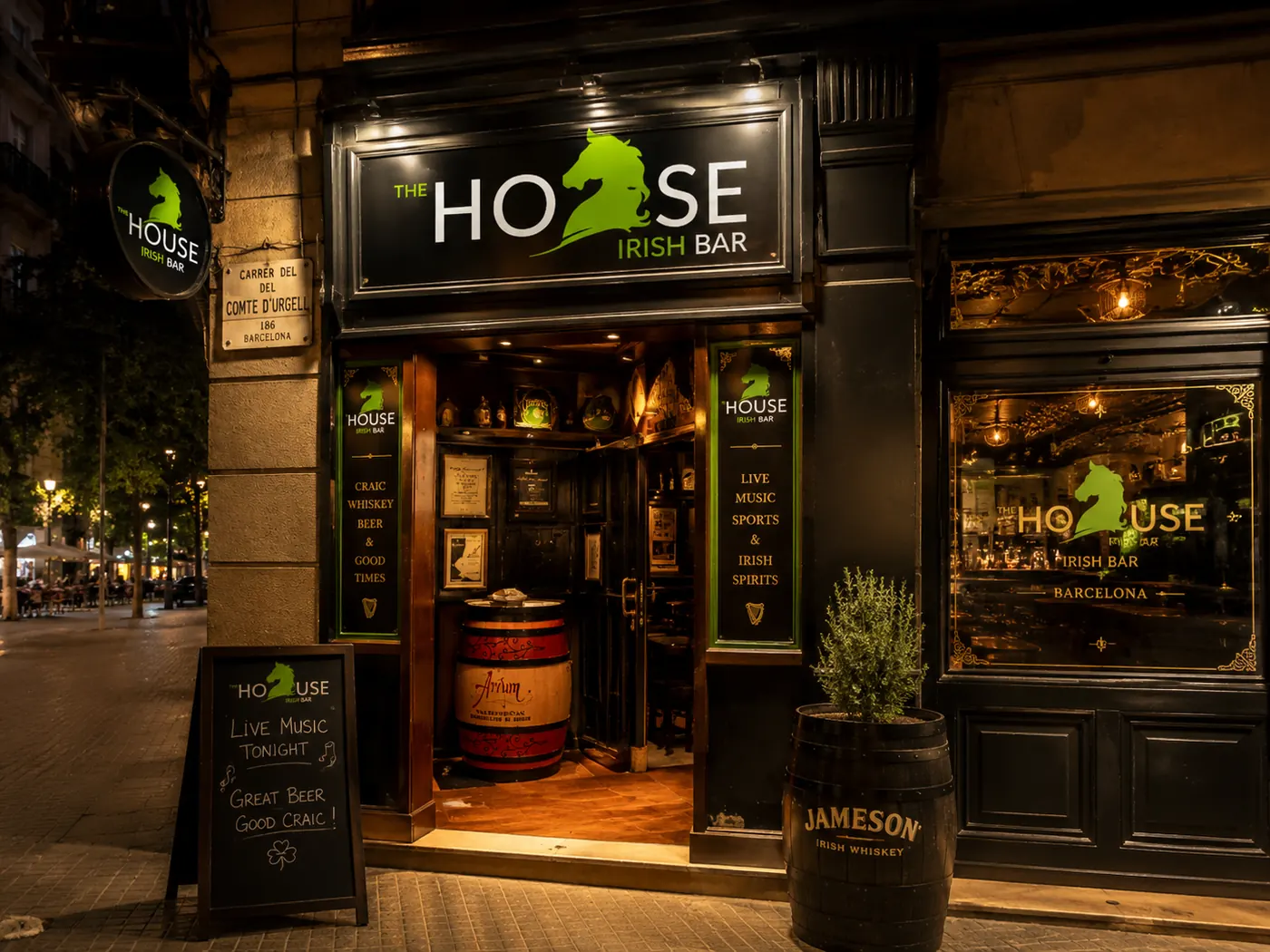 Aplicación real de identidad de marca en The House Irish Bar Barcelona